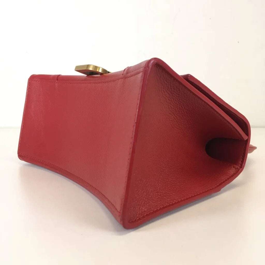 Red Hourglass Crossbody