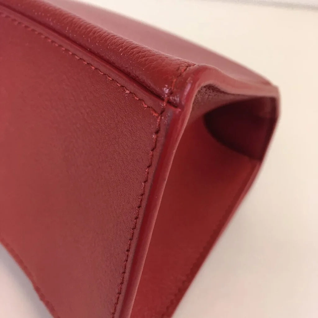 Red Hourglass Crossbody