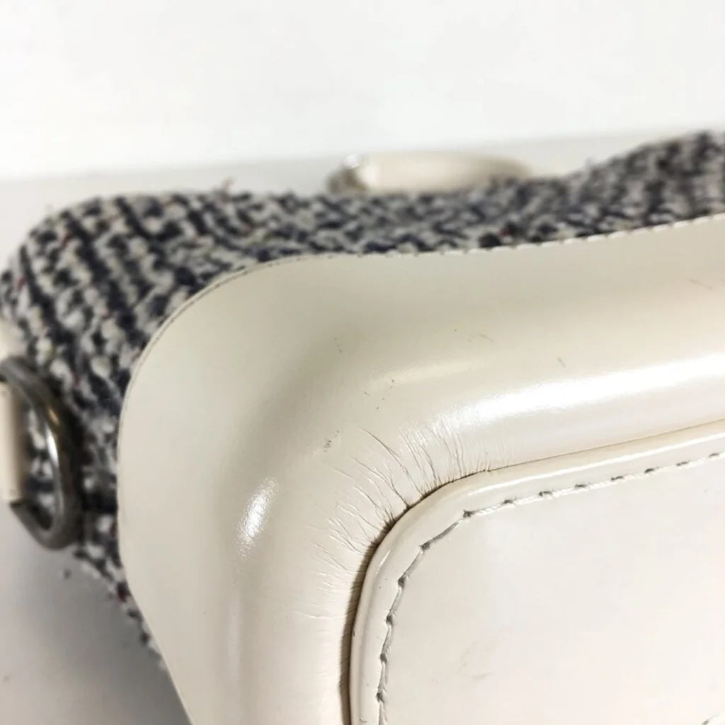 Gabrielle Tweed Hobo