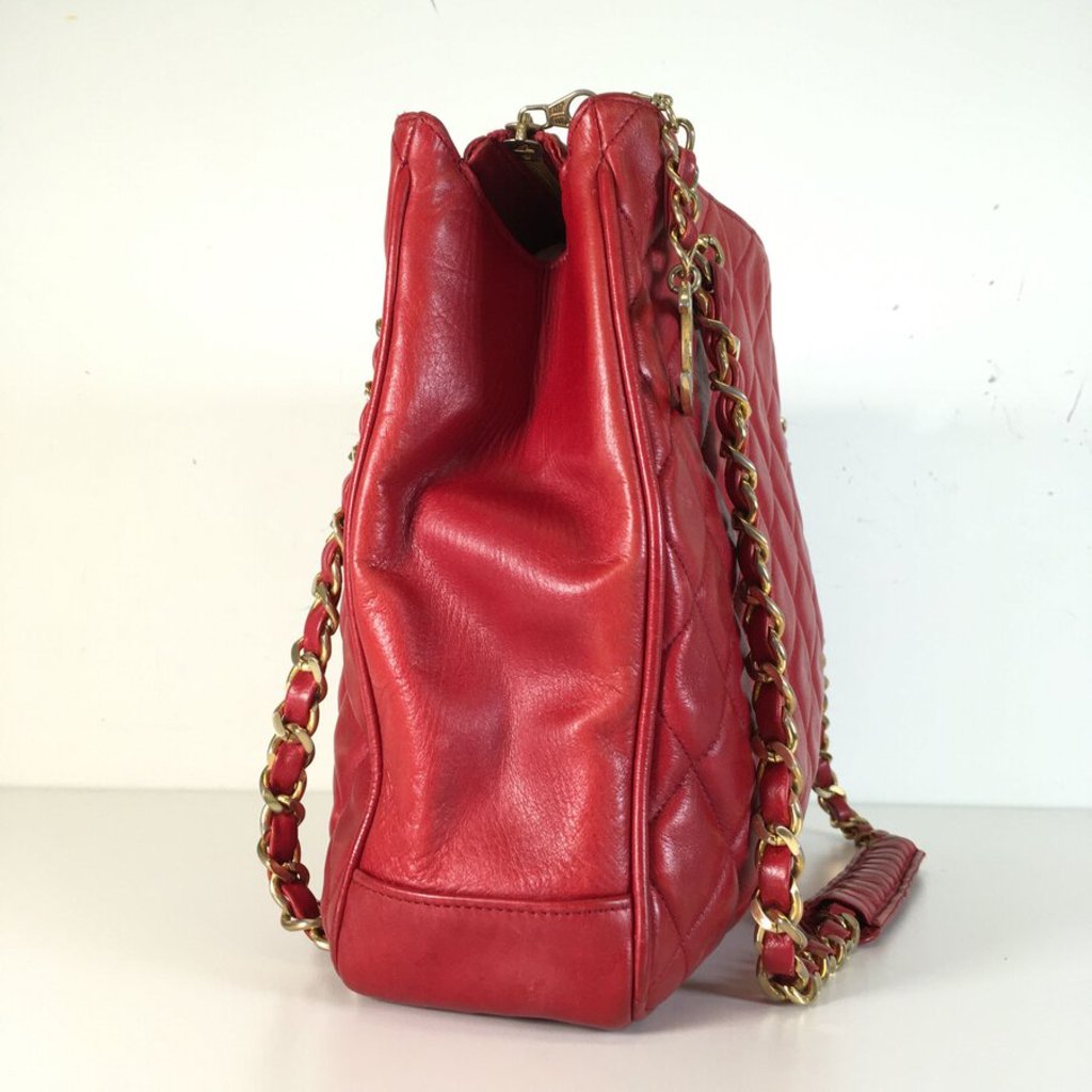 Red Vintage Quilted Shopping Tote