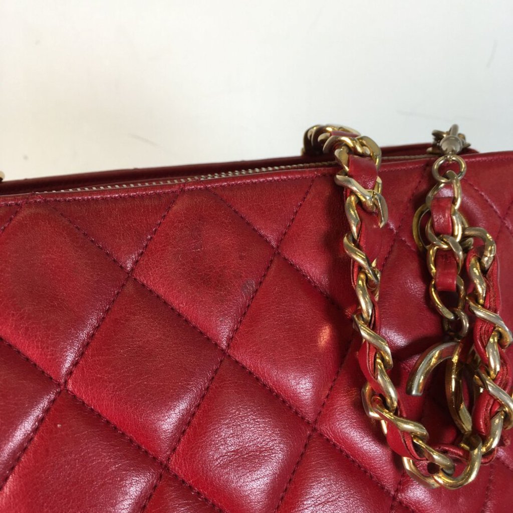 Red Vintage Quilted Shopping Tote