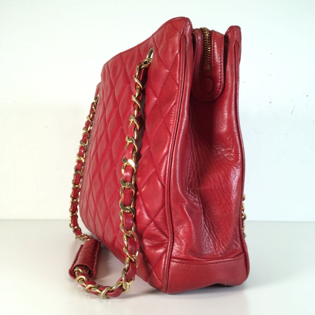 Red Vintage Quilted Shopping Tote