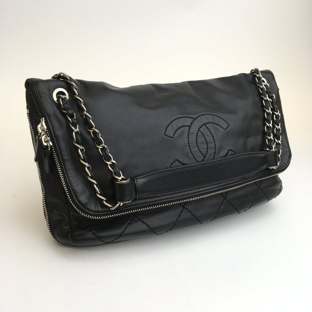 Black Ligne Flap Bag