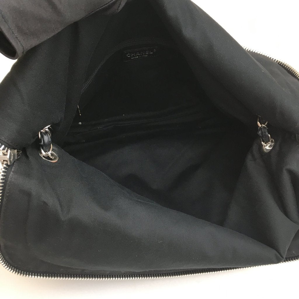 Black Ligne Flap Bag