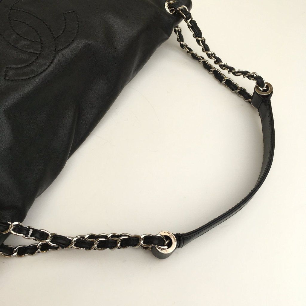 Black Ligne Flap Bag