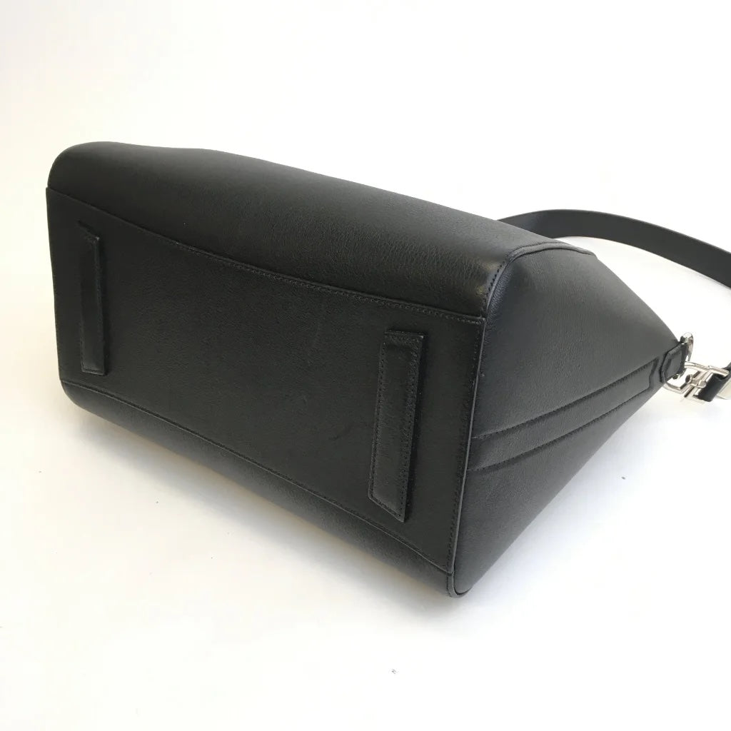 Black Leather Medium Antigona
