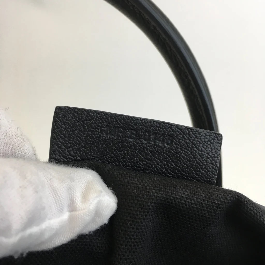 Black Leather Medium Antigona