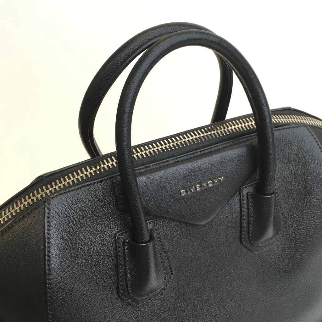 Black Leather Medium Antigona