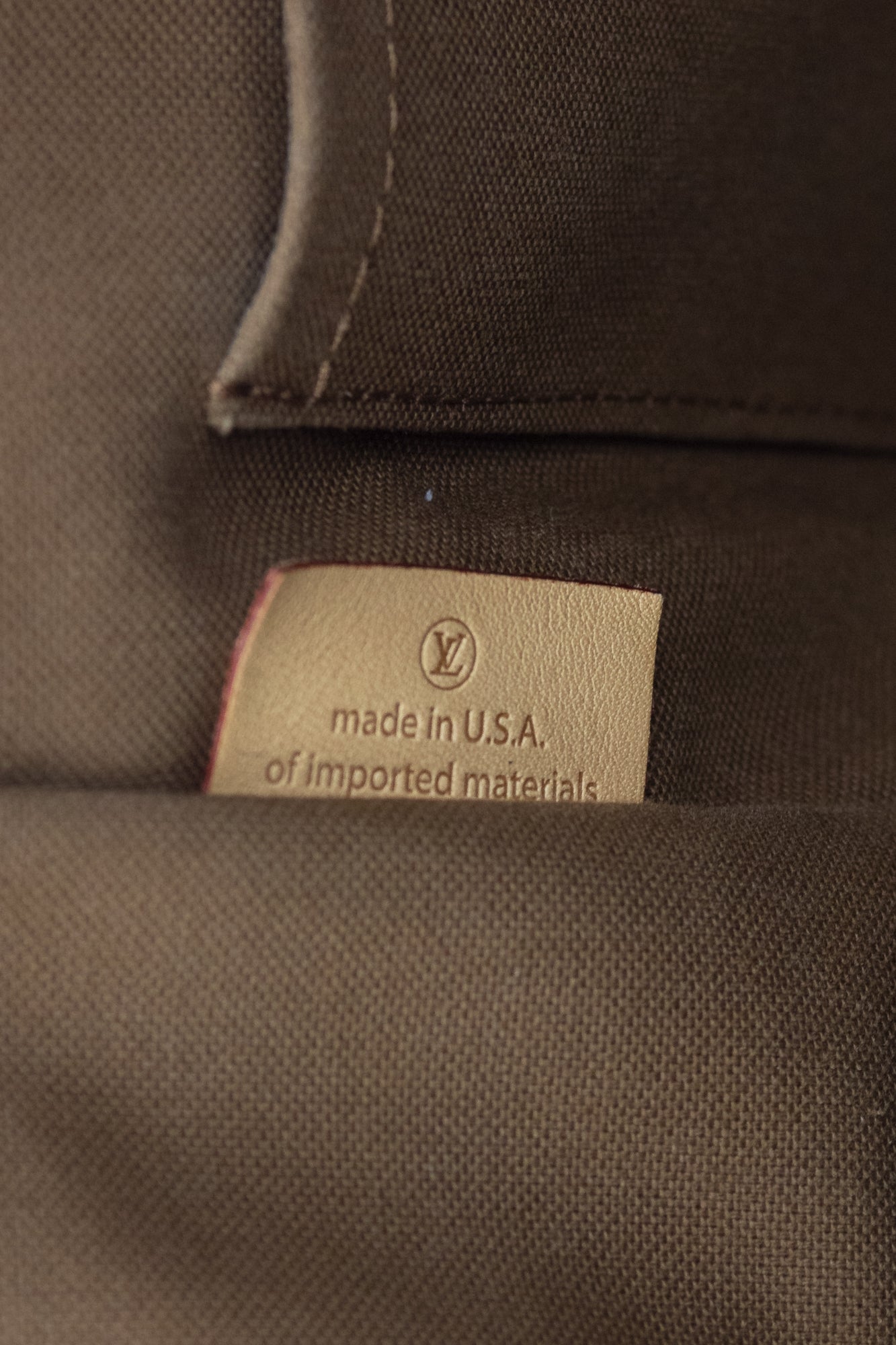 Monogram Tivoli PM Monogram Canvas