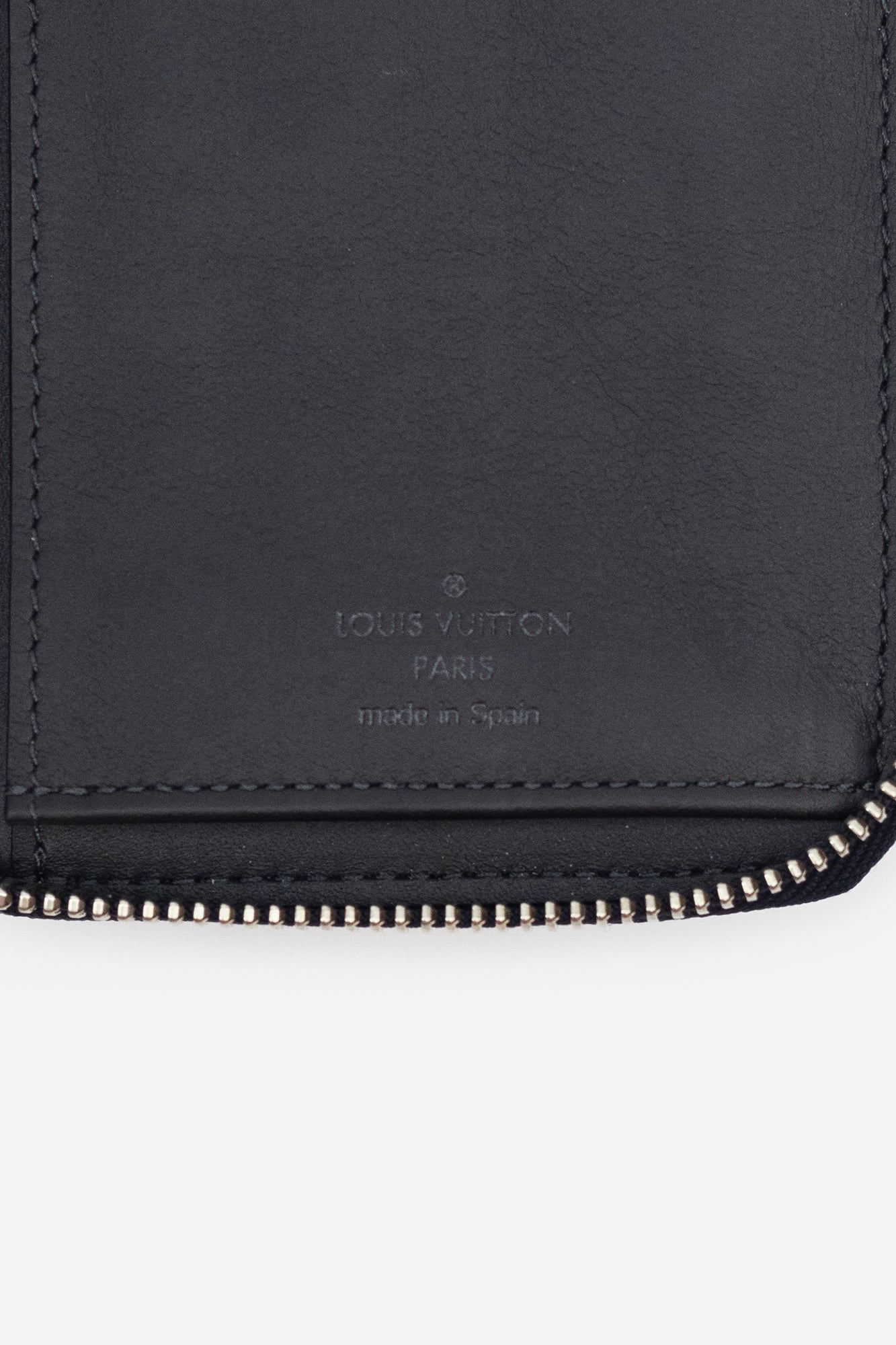 Damier Cobalt Zippy Large Wallet