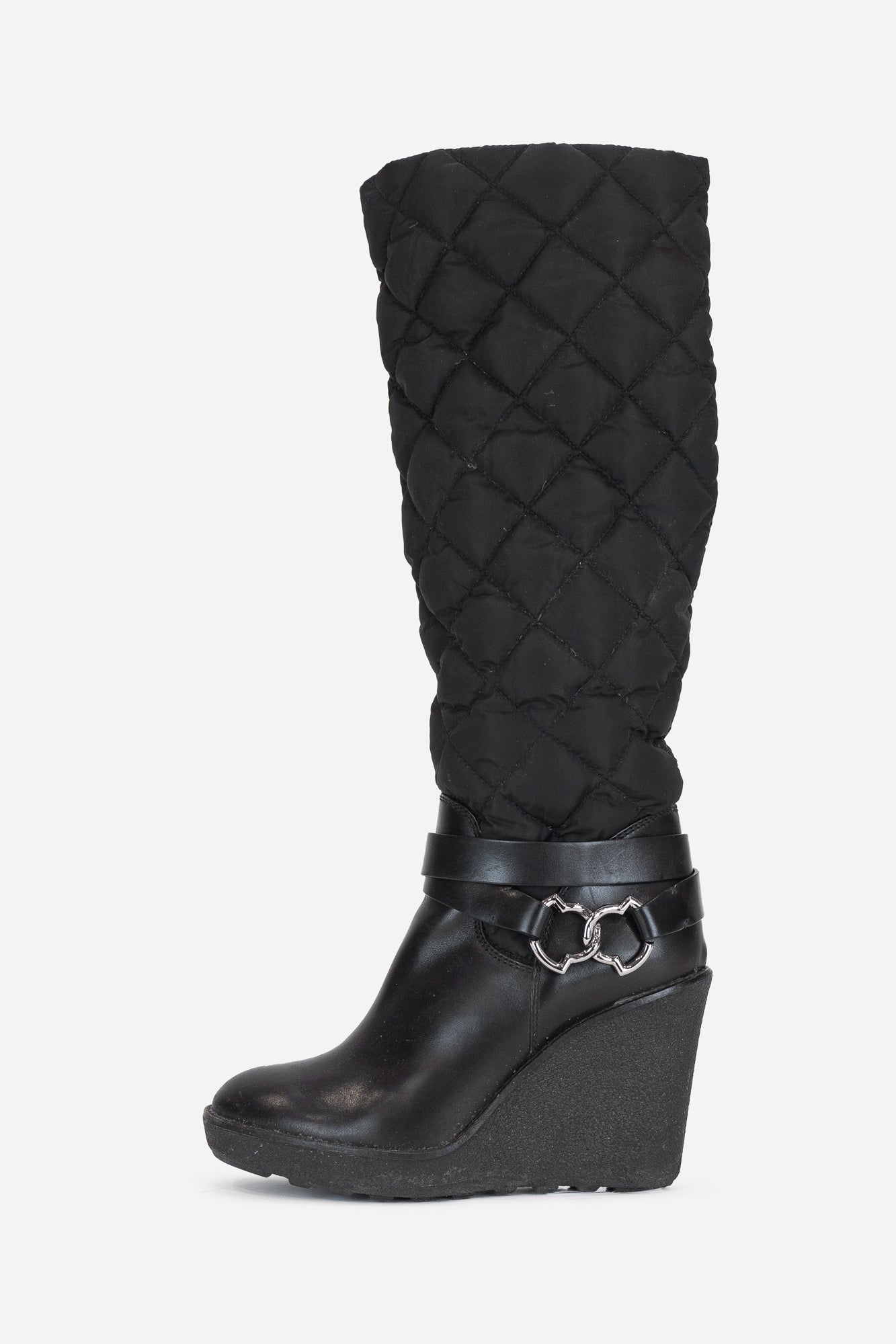 Quilted boots black hotsell