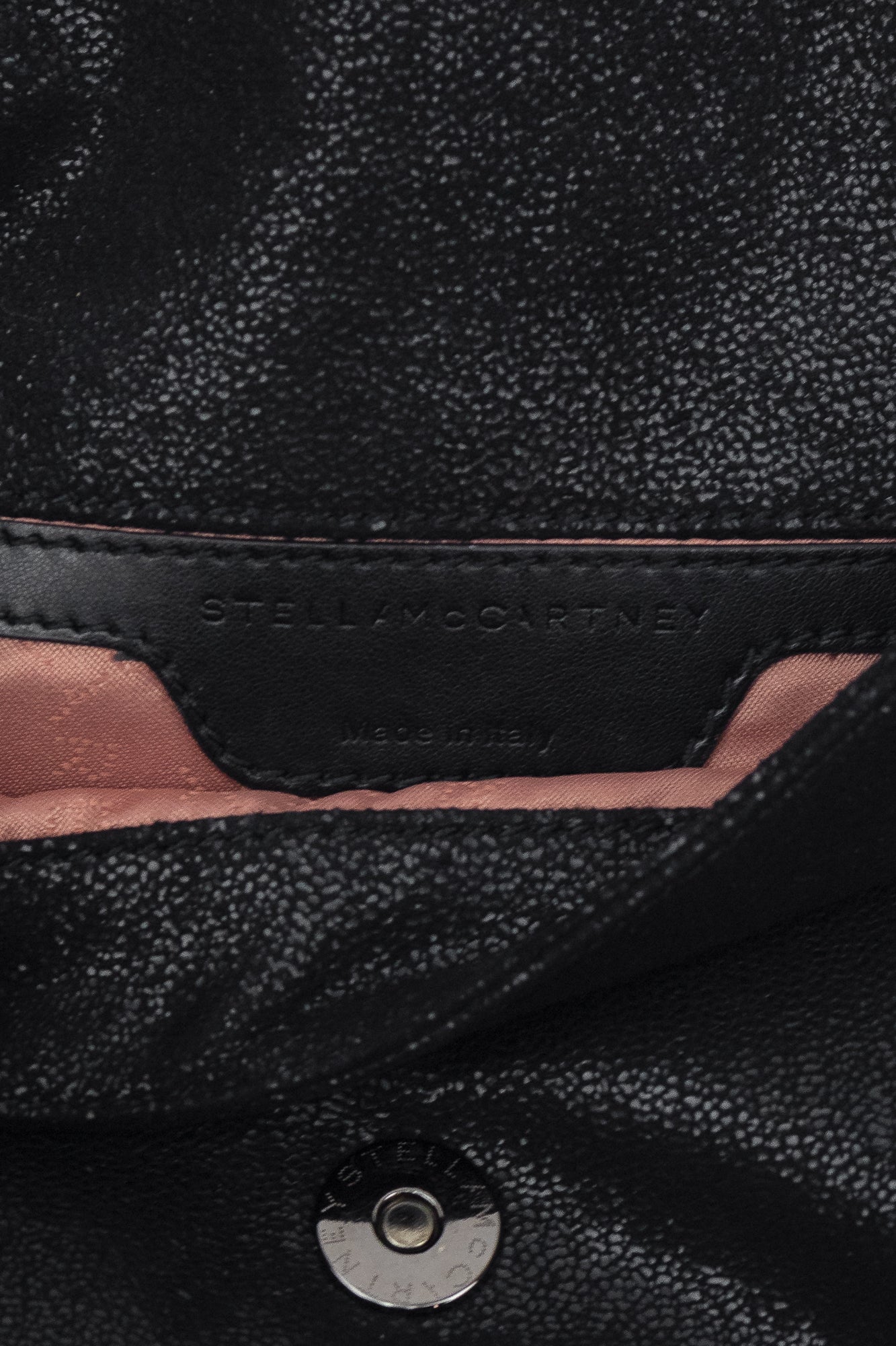 Flabella Flap Bag