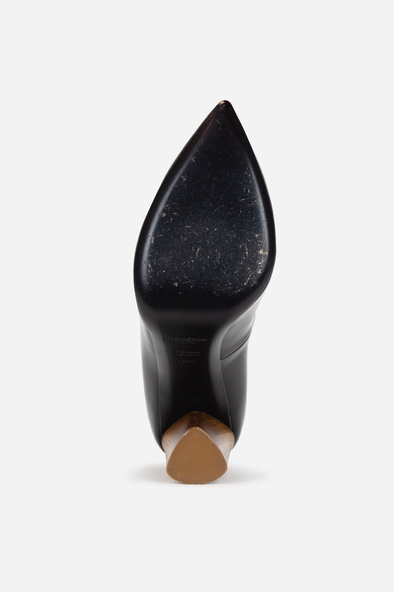 Black Pumps With Wooden Heel