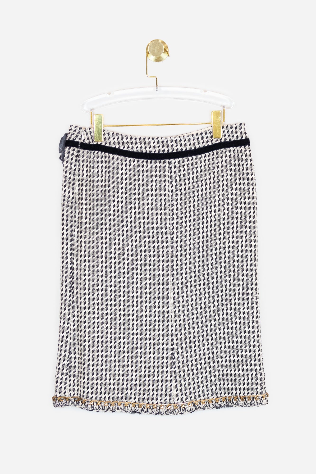 Black and White Woven Knee-Length Skirt