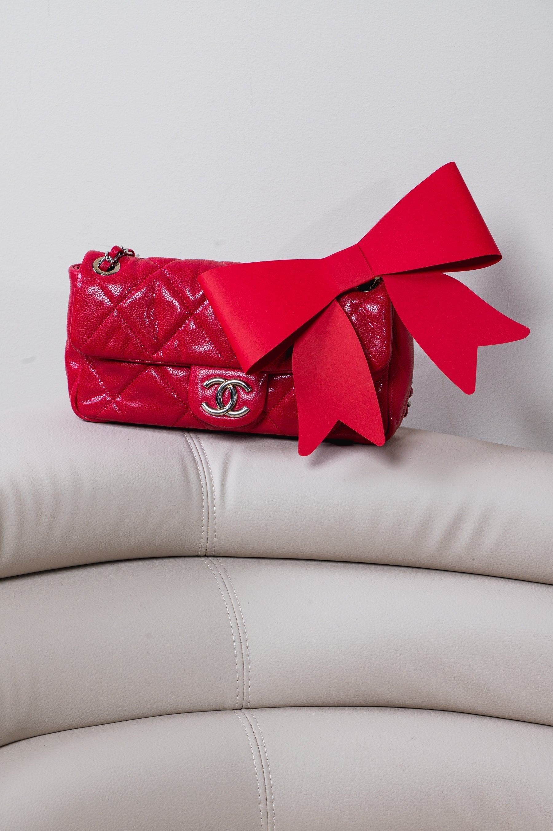 Holiday Store Hours &amp; Online Shipping Information