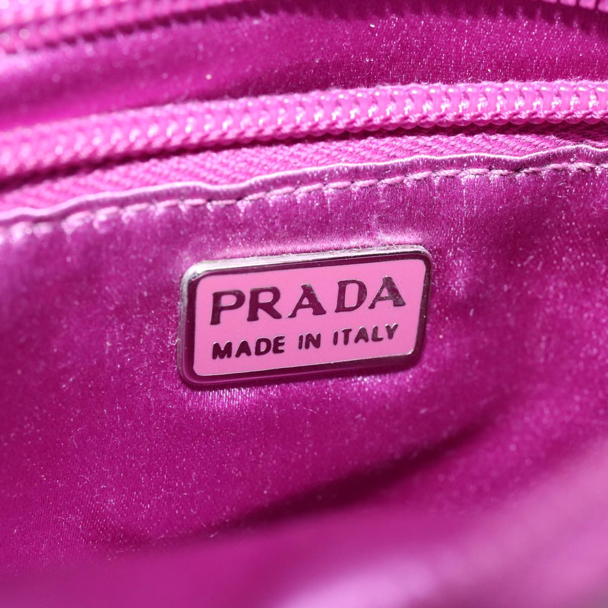 Prada --