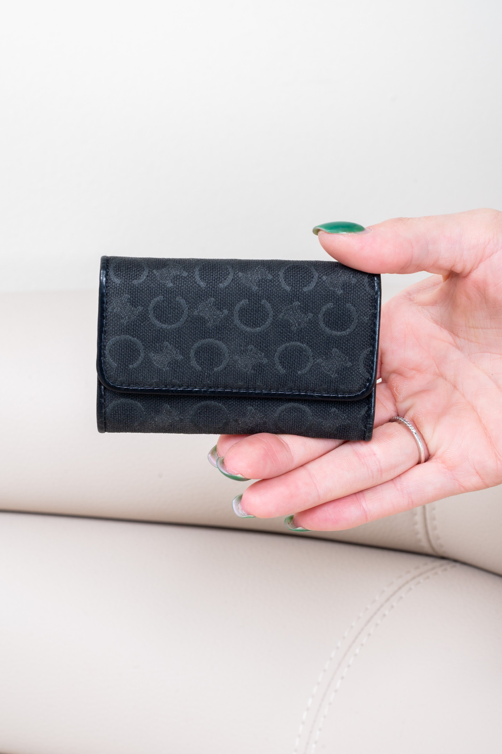 Black Vintage Canvas Key Holder