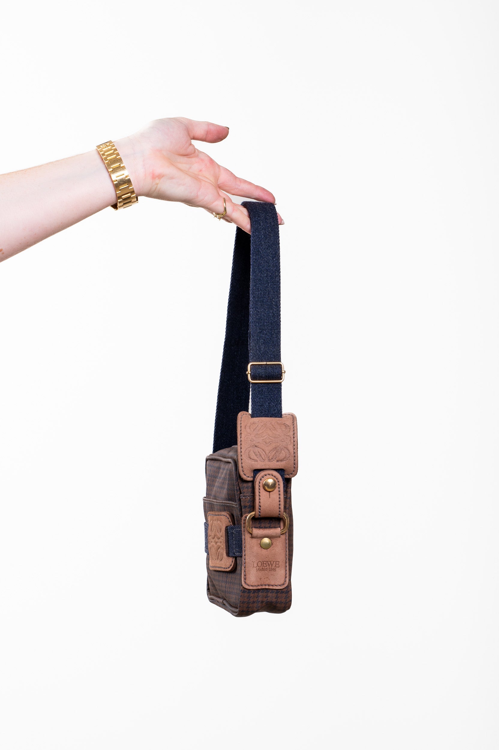 Vintage Anagram Brown/Gold Canvas Shoulder Bag