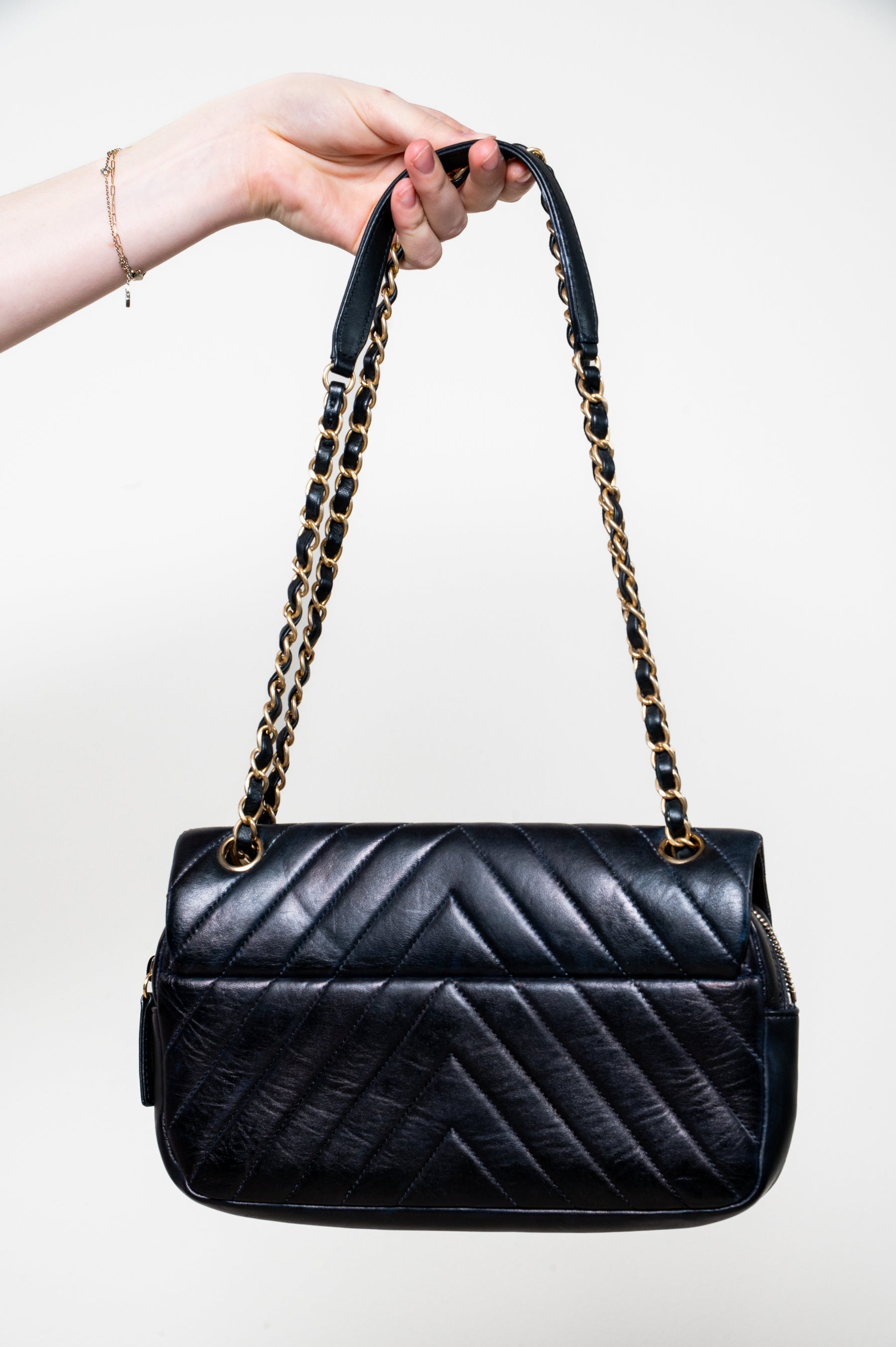Black Chevron Flap Shoulder Bag