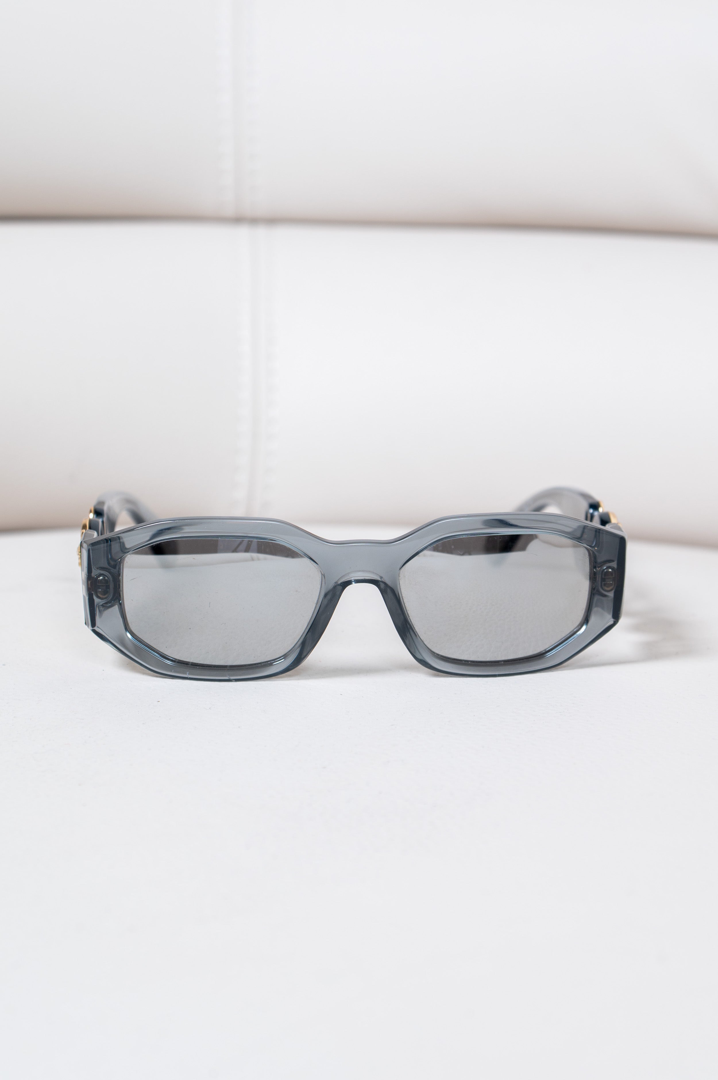 Grey Translucent Mirror Lens Sunglasses