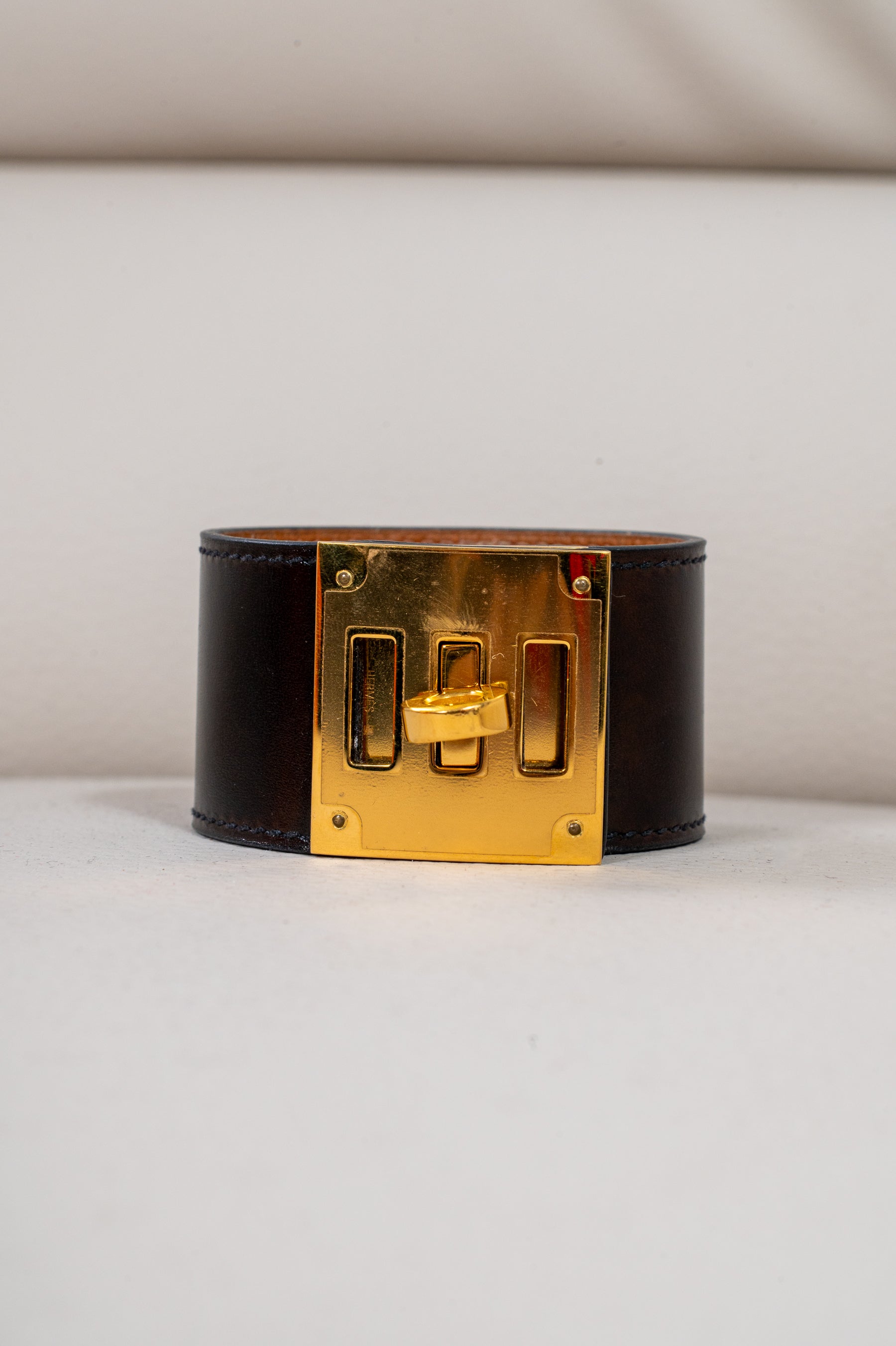 Black Smooth Leather Kelly Dog Bracelet