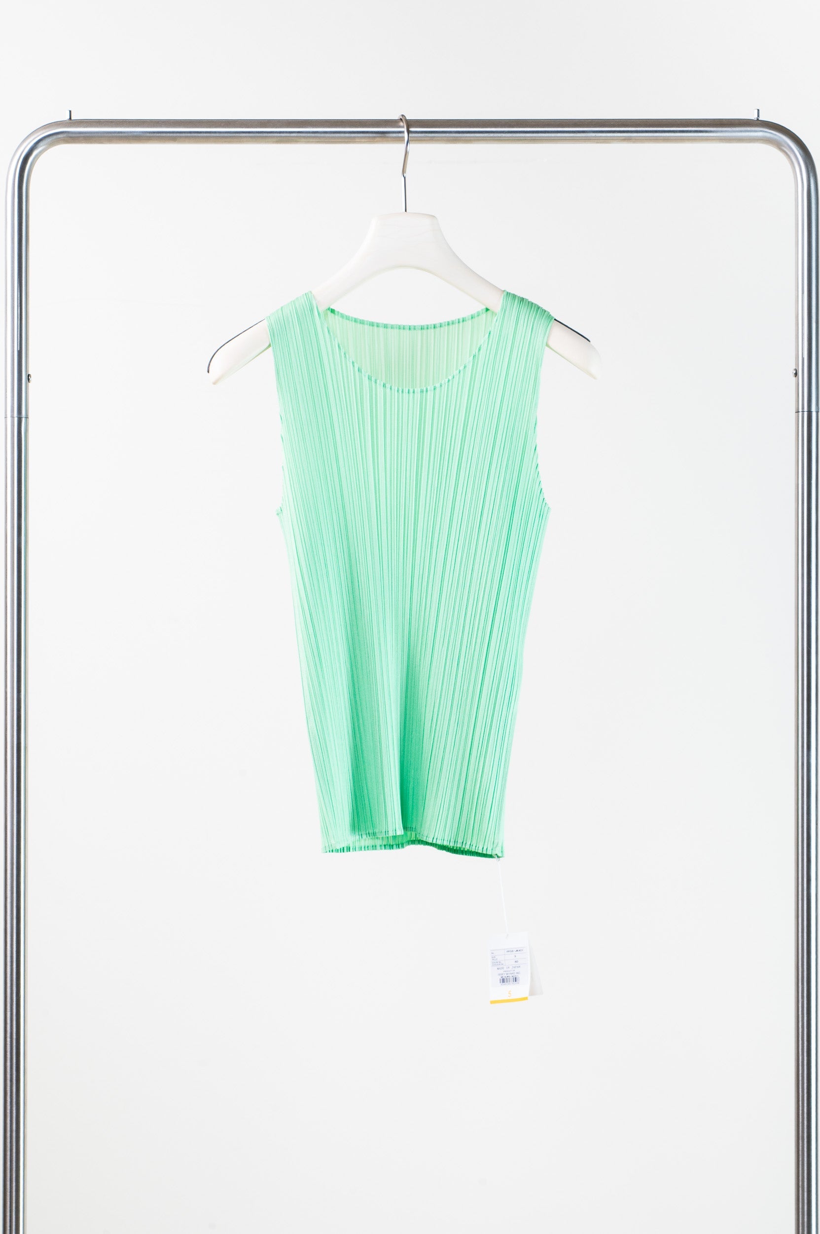 Mint Crew Neck Pleated Tank