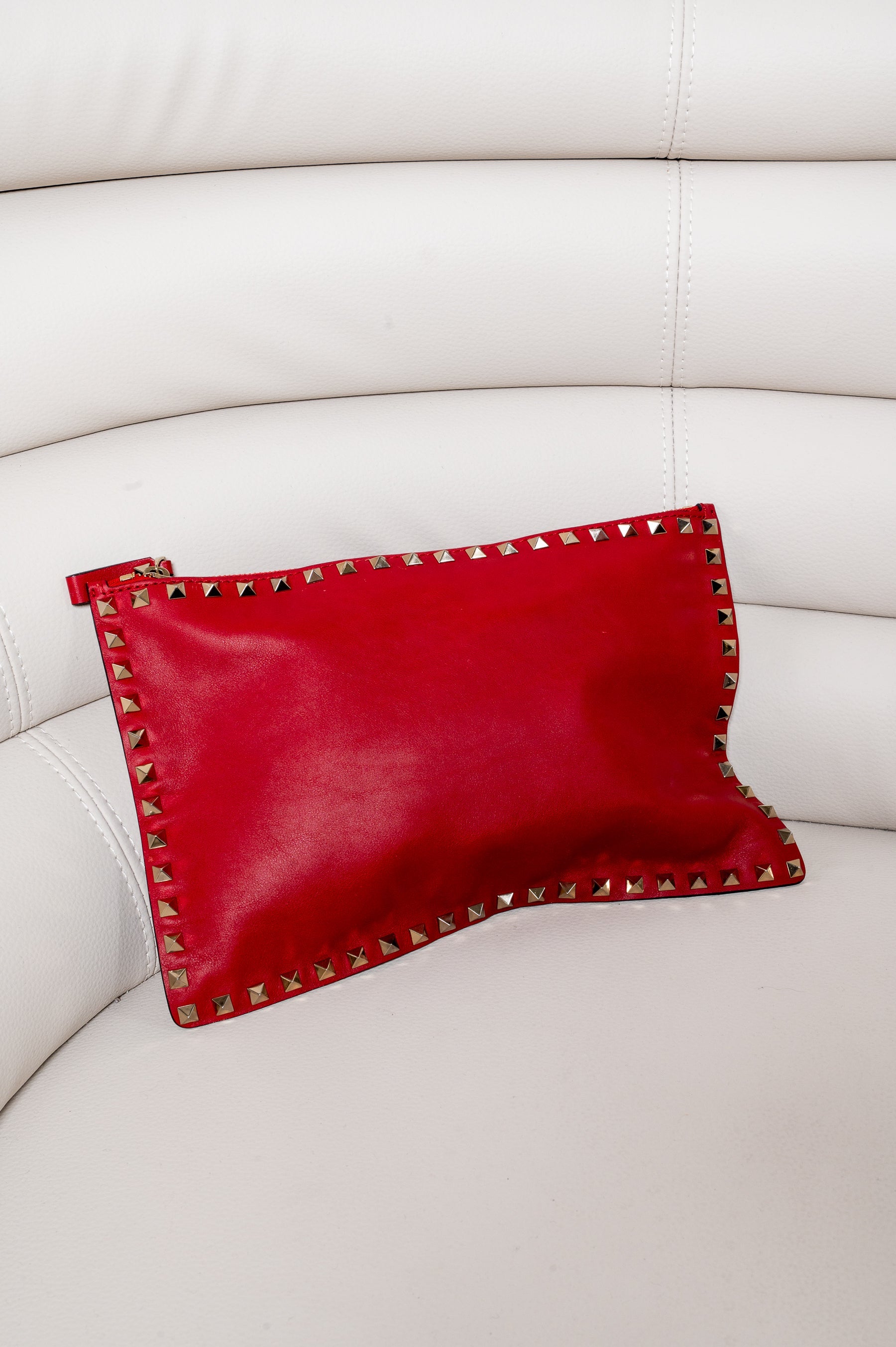 Red Rockstud Clutch