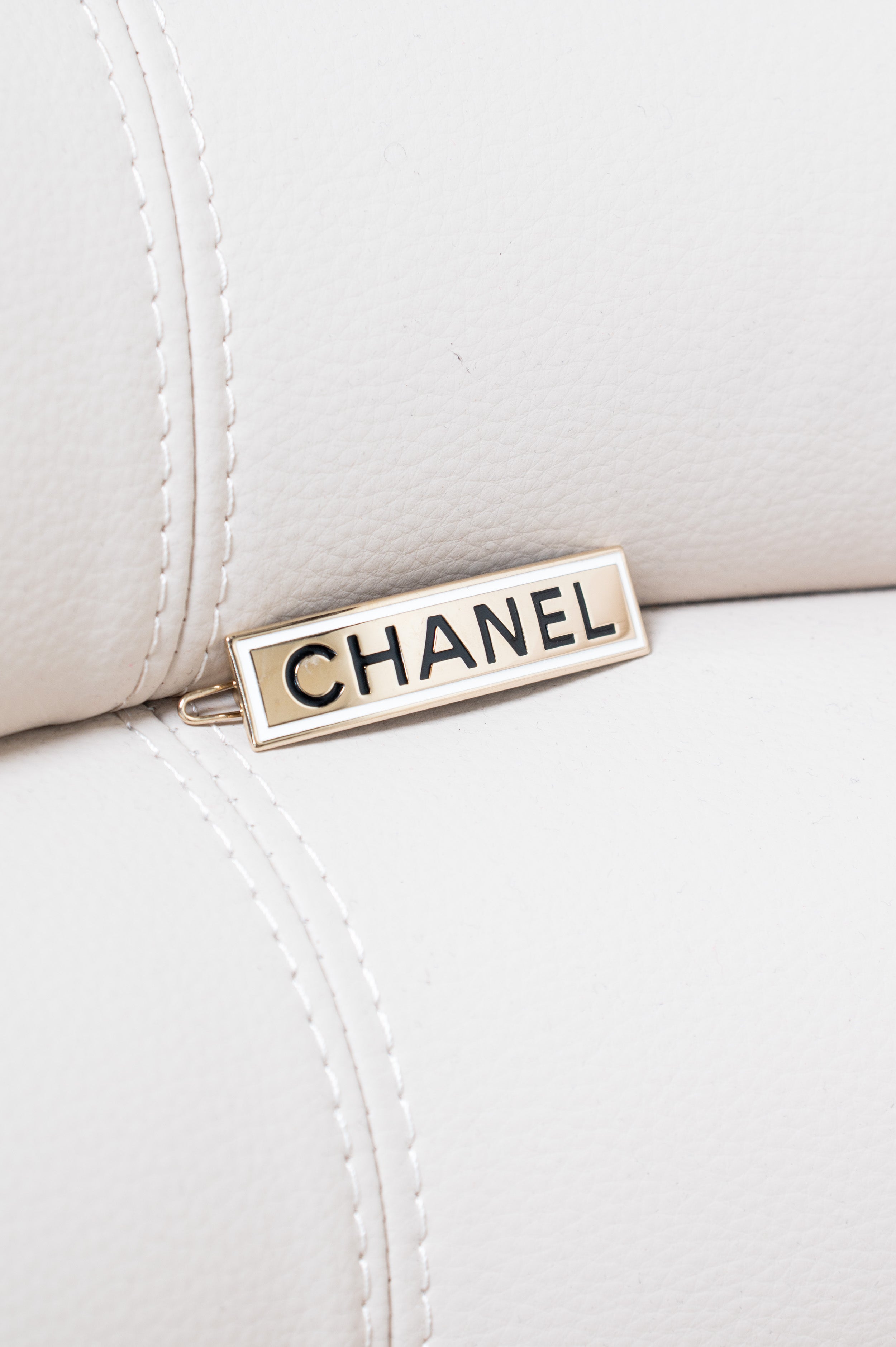 Gold Enamel Embossed Logo Hairclip