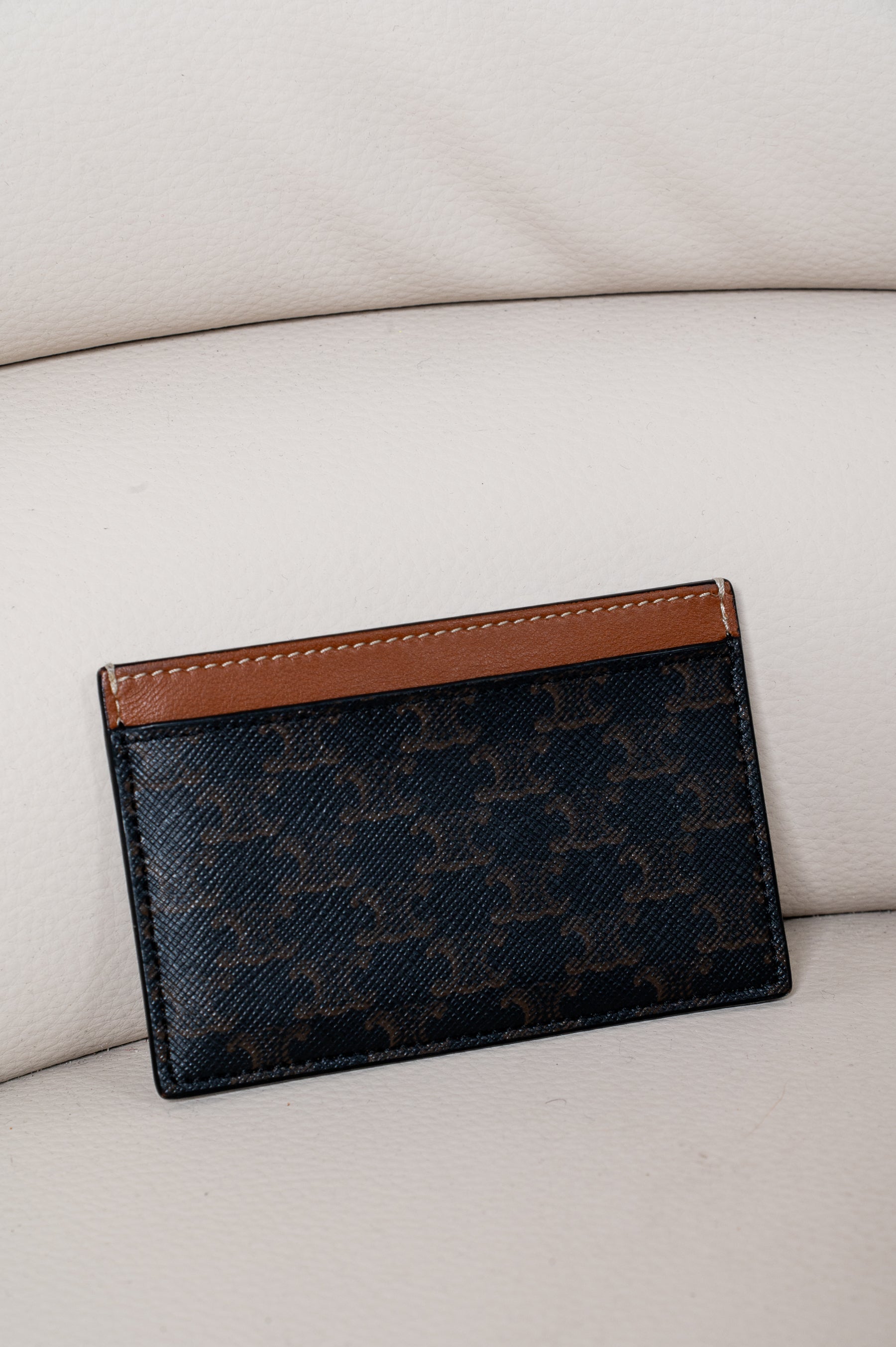 Monogram Triumph Card Holder