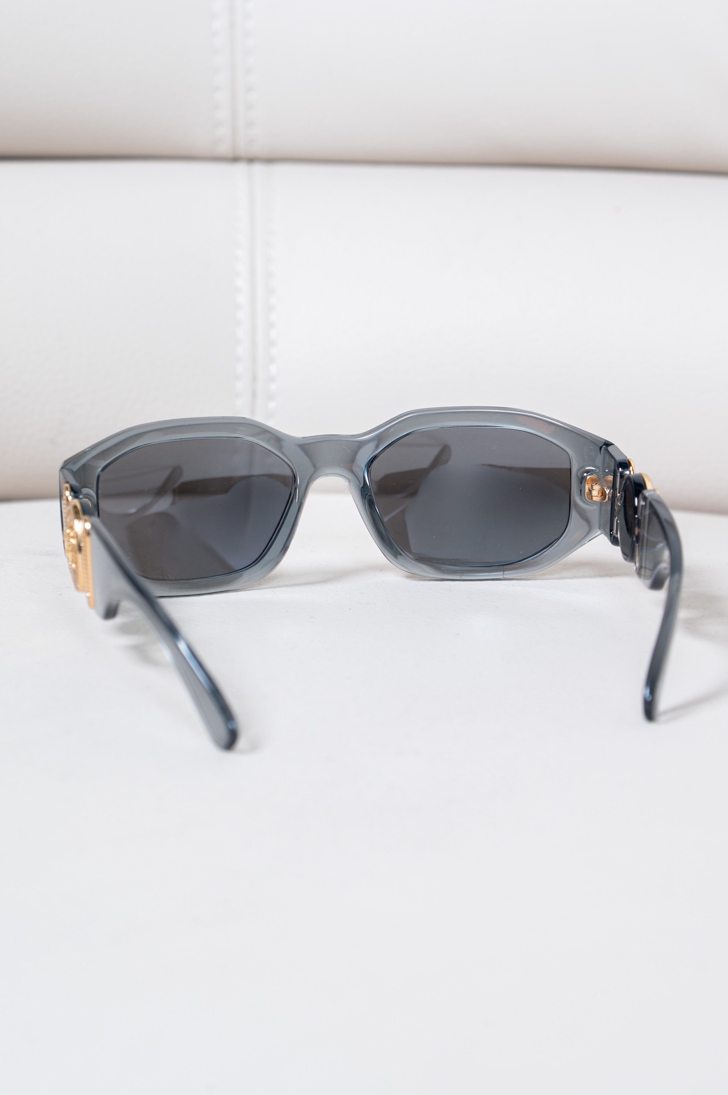 Grey Translucent Mirror Lens Sunglasses