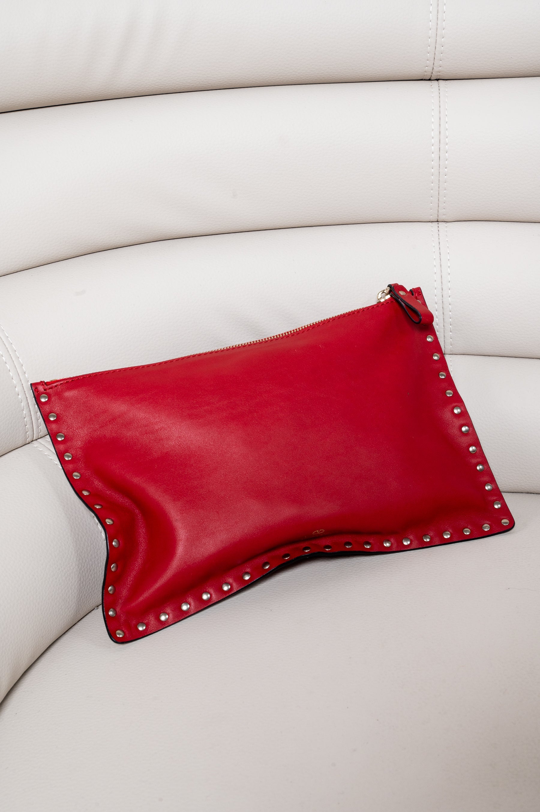 Red Rockstud Clutch