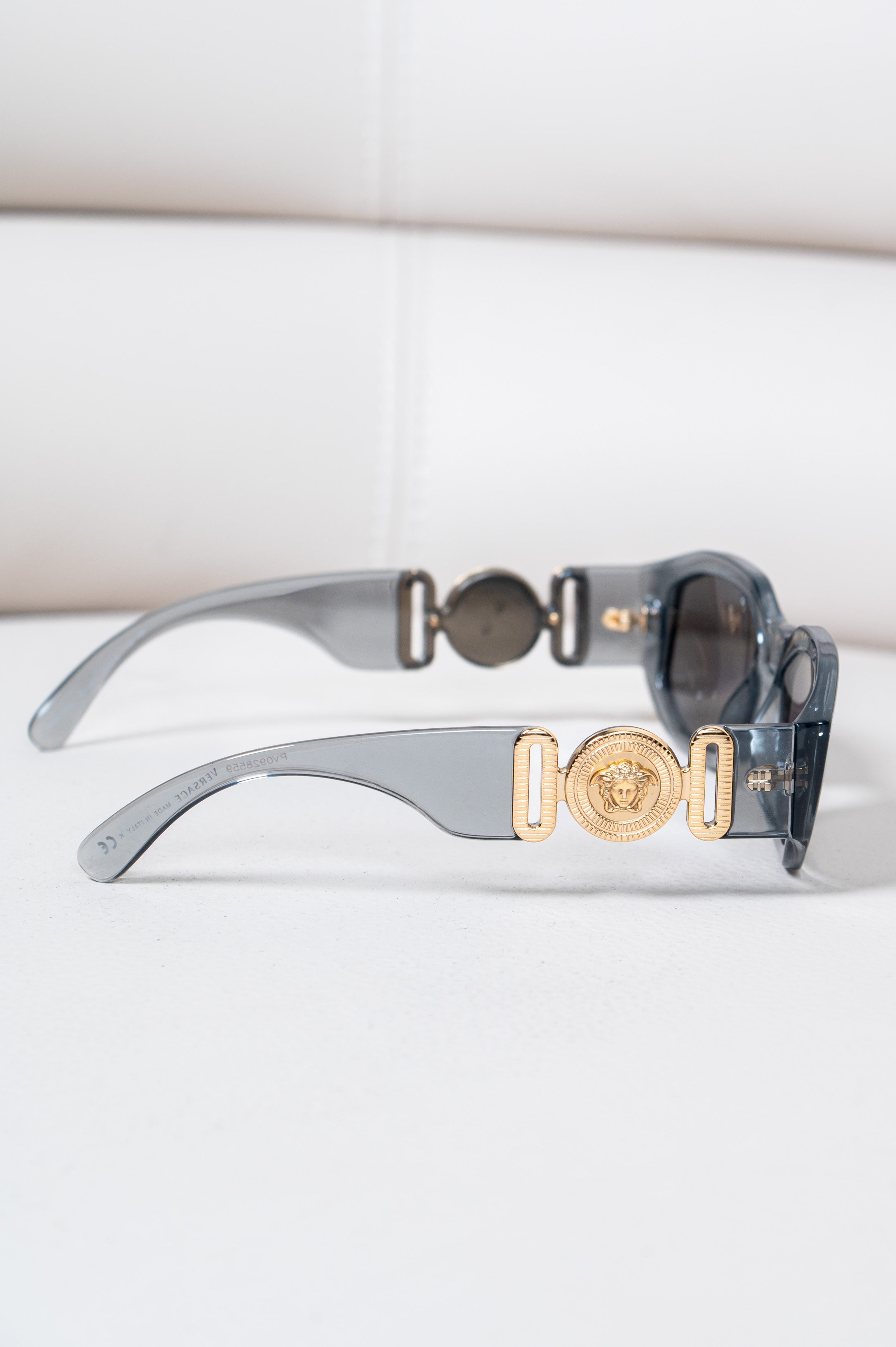 Grey Translucent Mirror Lens Sunglasses