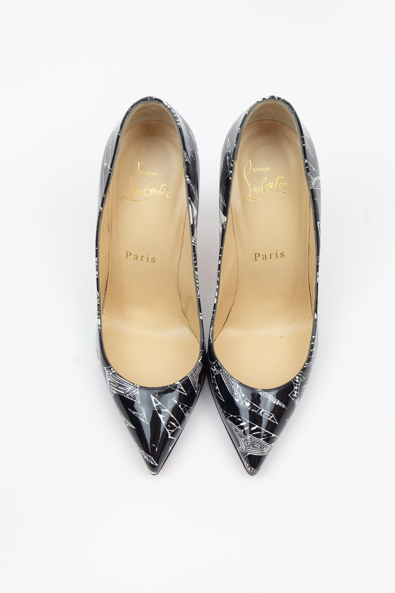 Black and White Abstract Comic Pumps