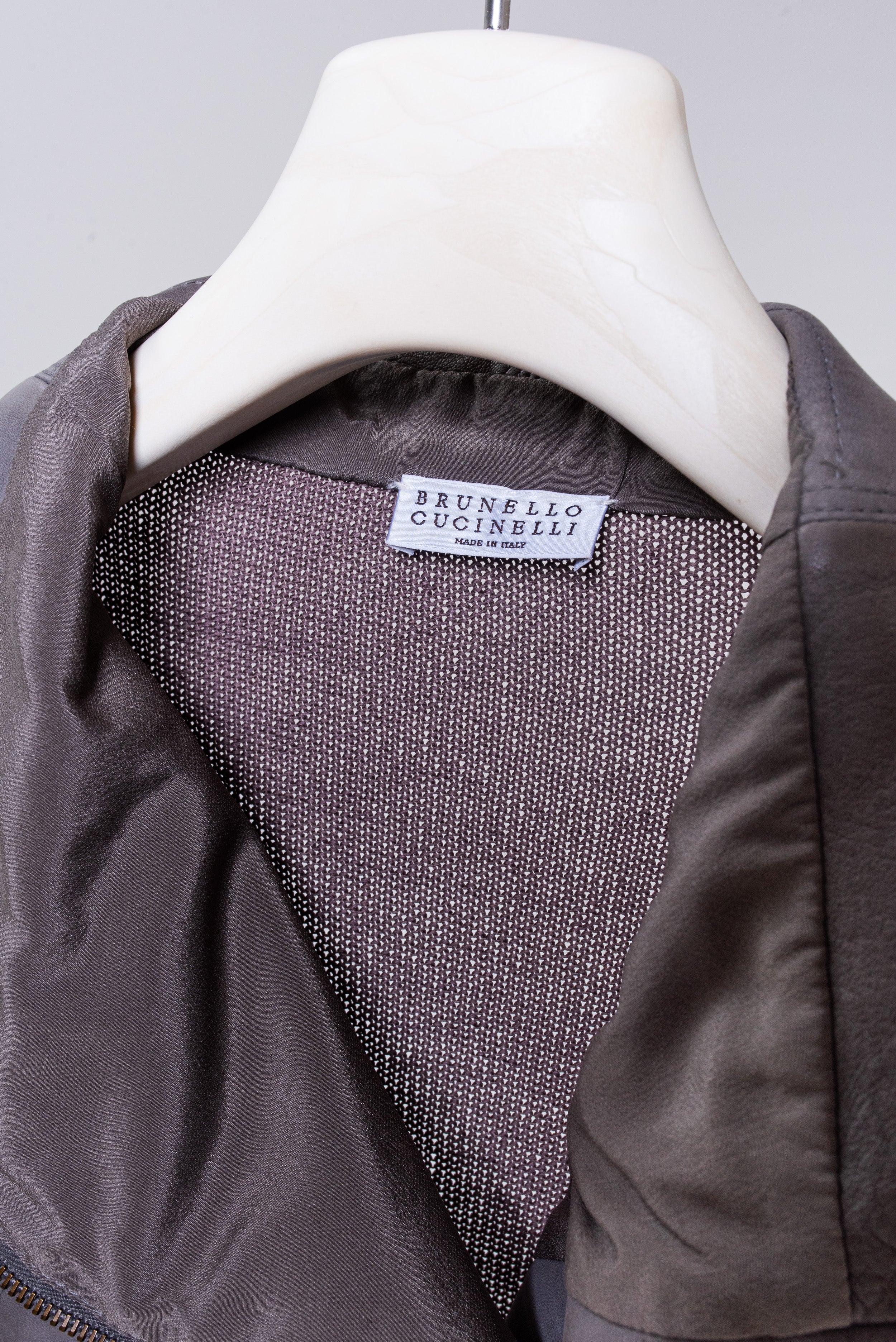 Two Tone Leather Collar Knit Jacket