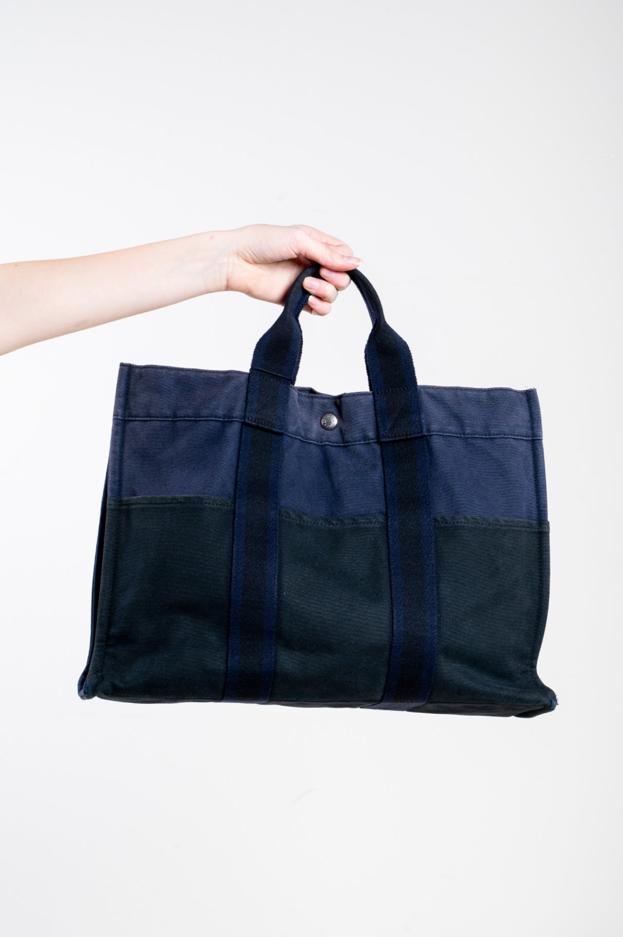 Foul Tou MM- Blue with Green Striped Handle