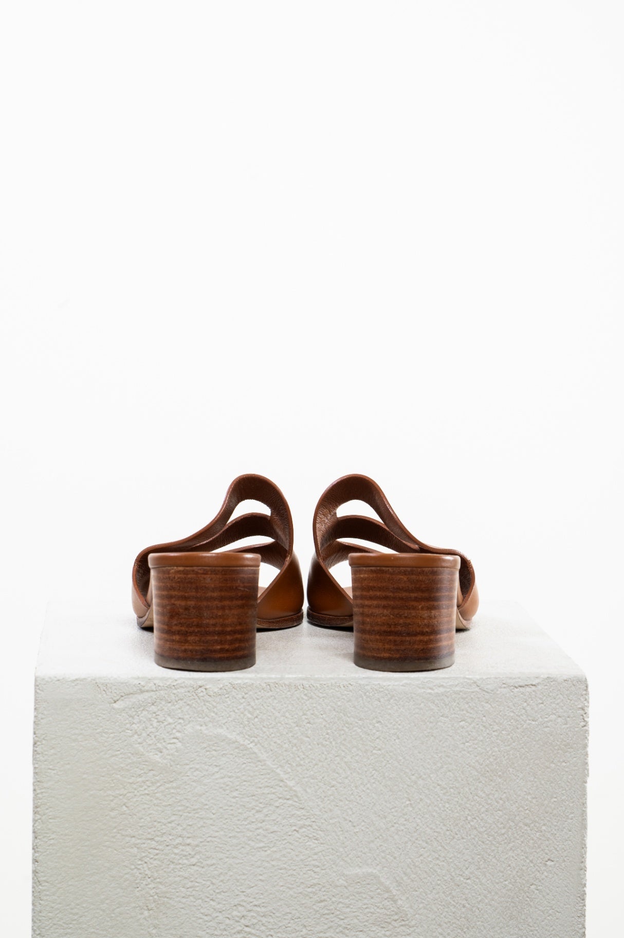 Tan Lisboa Low Heel Sandal
