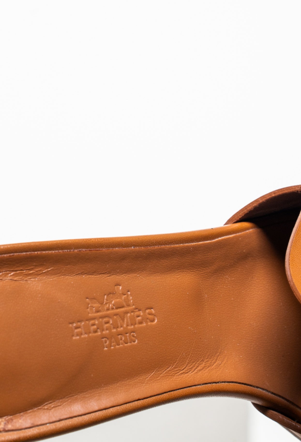 Tan Lisboa Low Heel Sandal