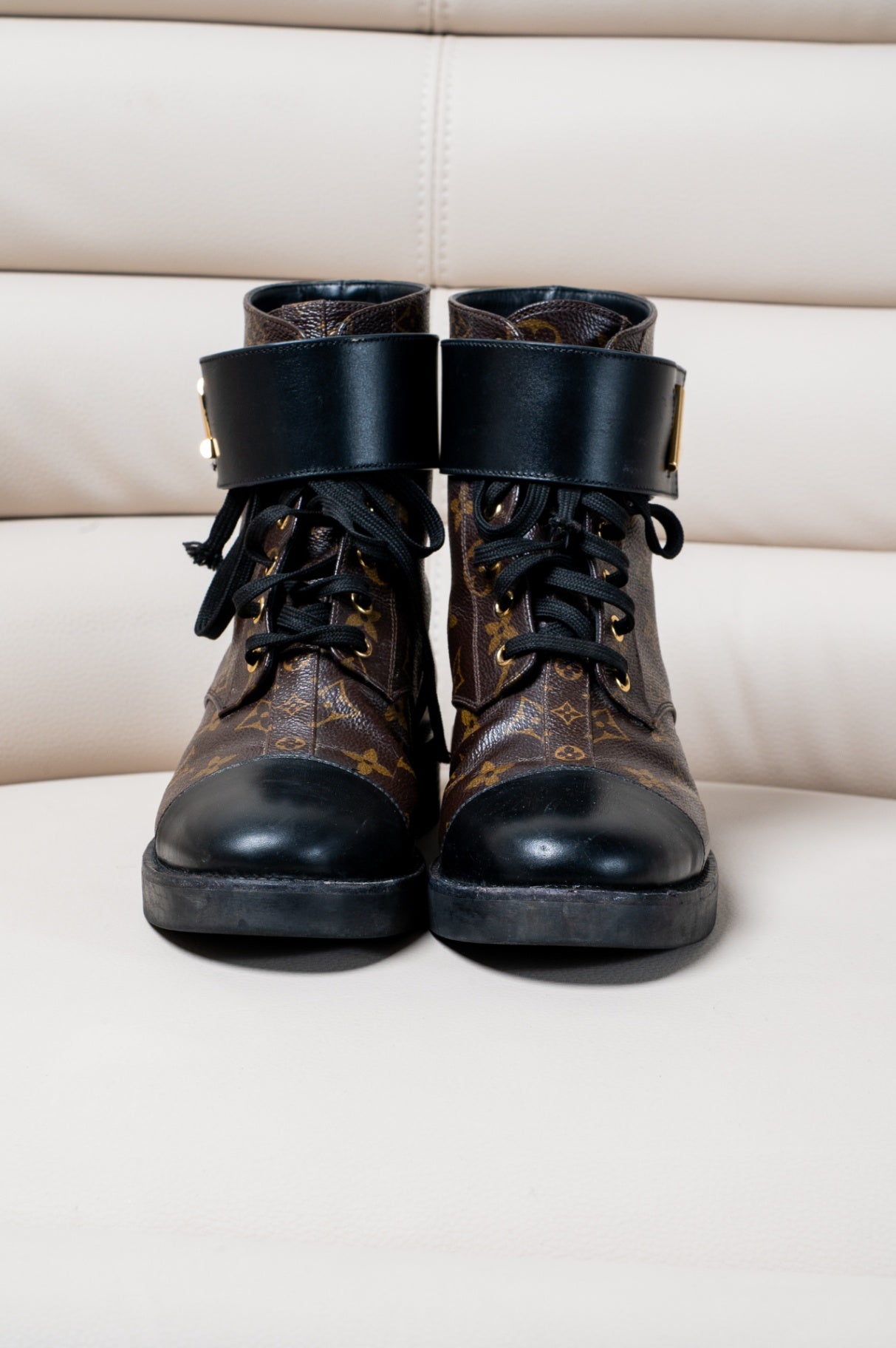 Monogram Wonderland Flat Ranger Combat Boot chdup