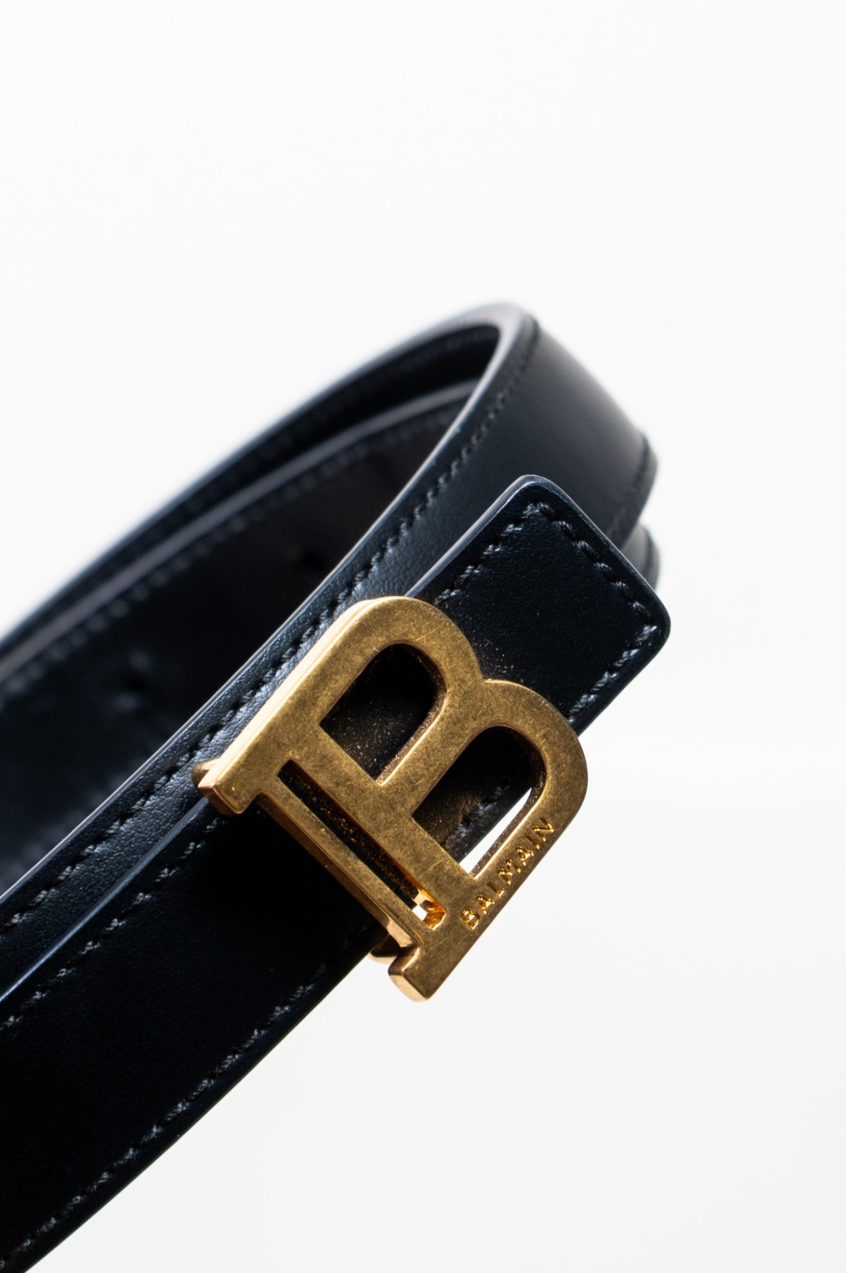 Gold Buckle w/ Black Leather Belt