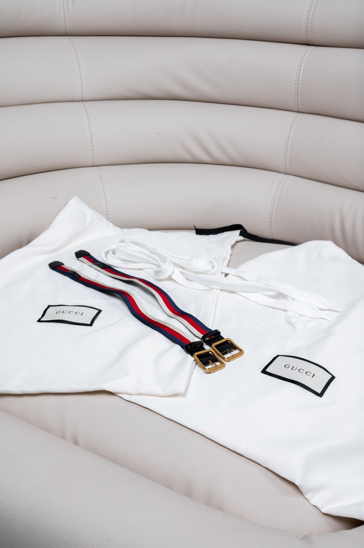 Black Lace Up Lug Sole Ankle Boot chdup