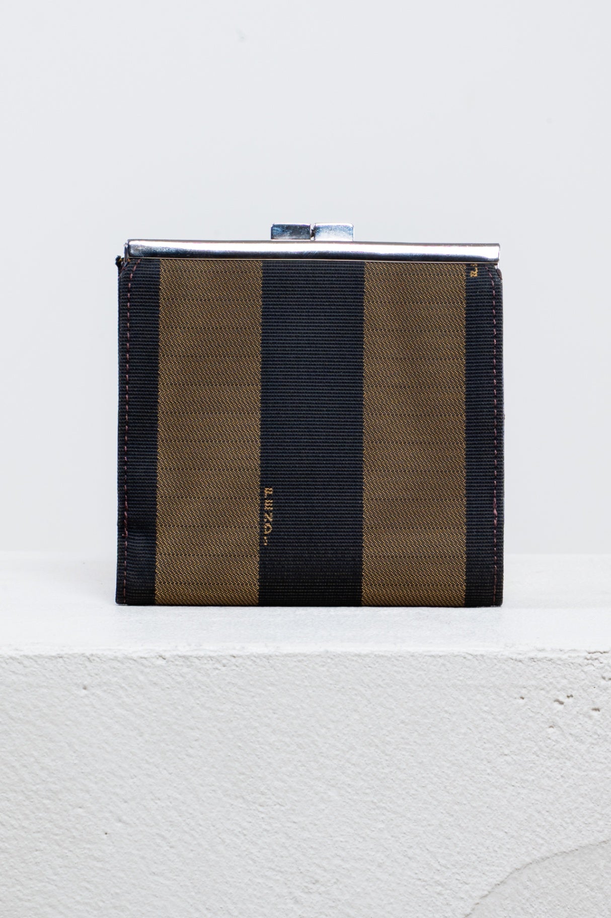 Accessory OS Brown and Black