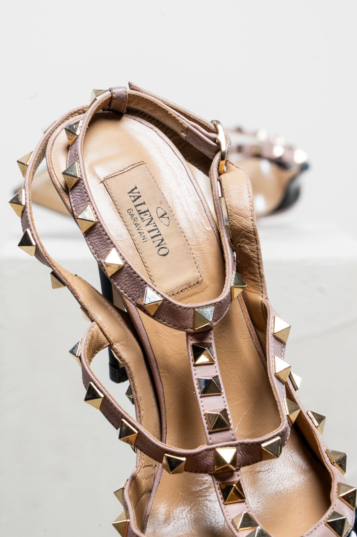 Black Patent Leather Classic Rockstud Pump