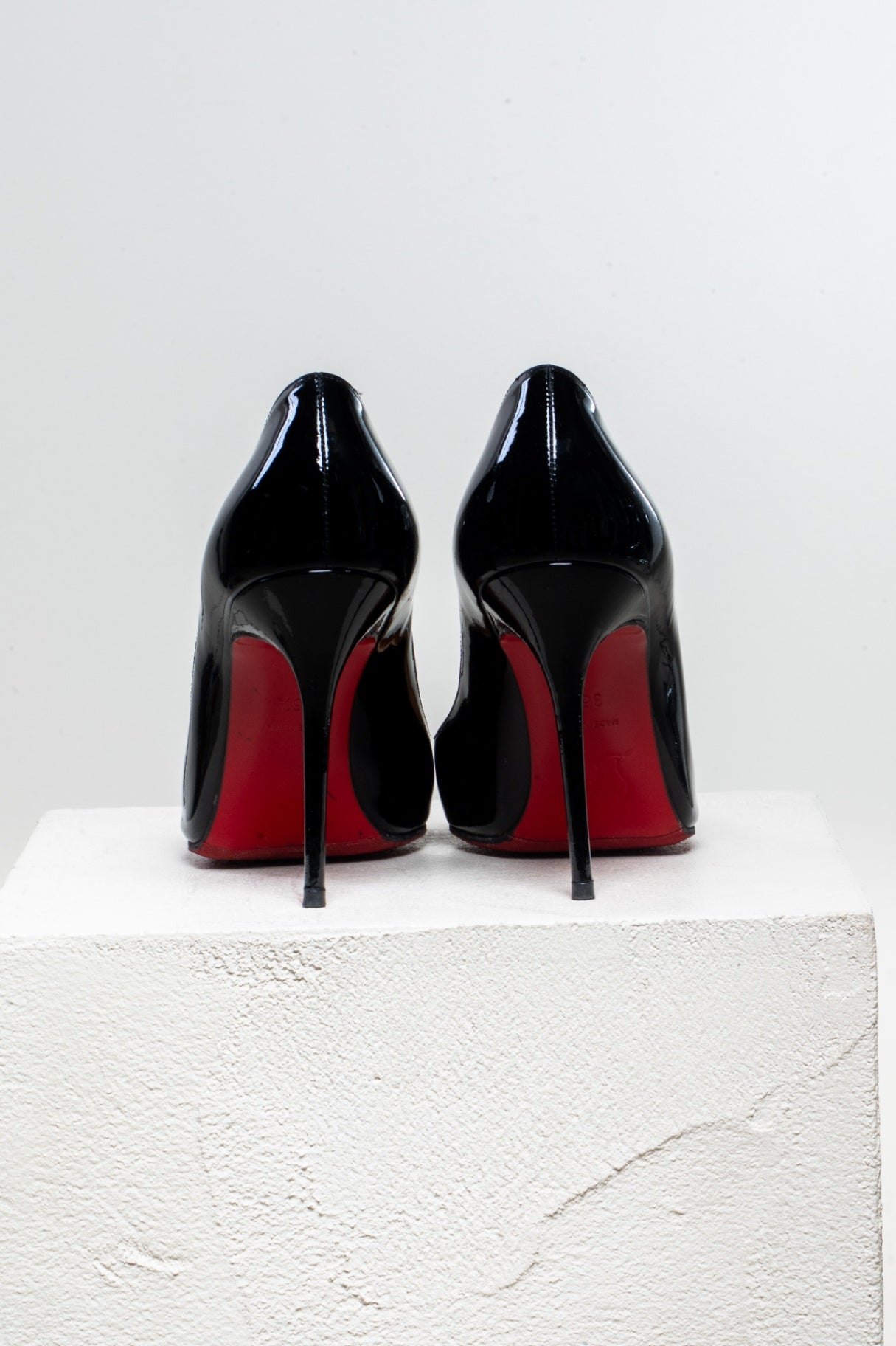 Black Patent Leather Kate 100 Pointed Toe Pump