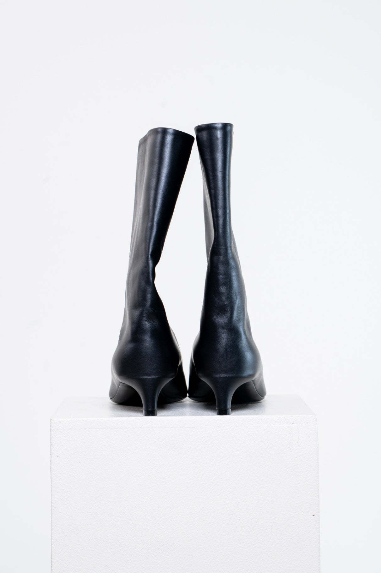 Black Mid-Calf Pointed Toe Boot