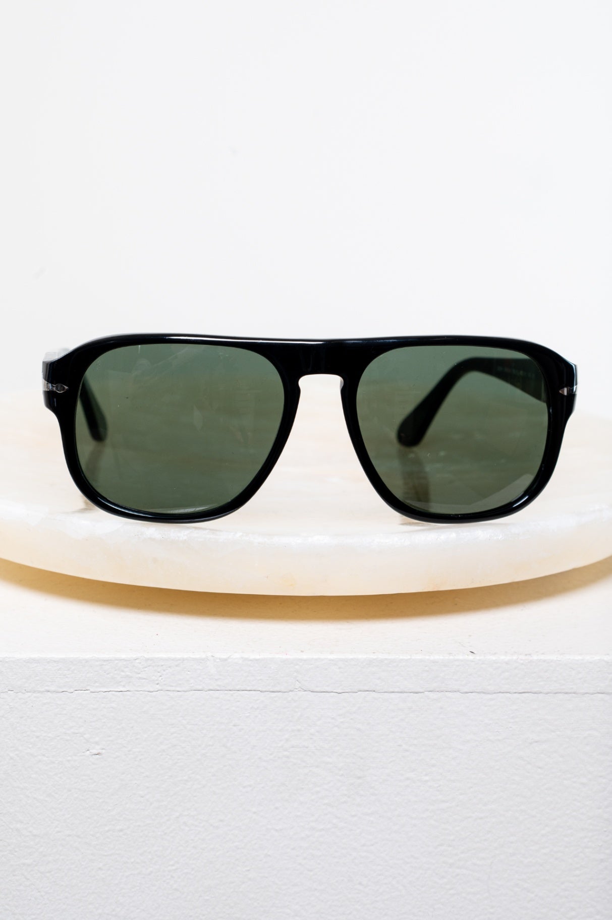 Black Rounded Aviator 3310 Sunglasses