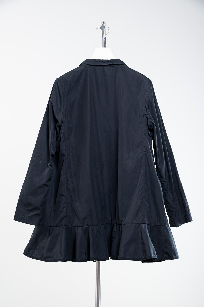 Black Ruffle Bottom Wind Jacket