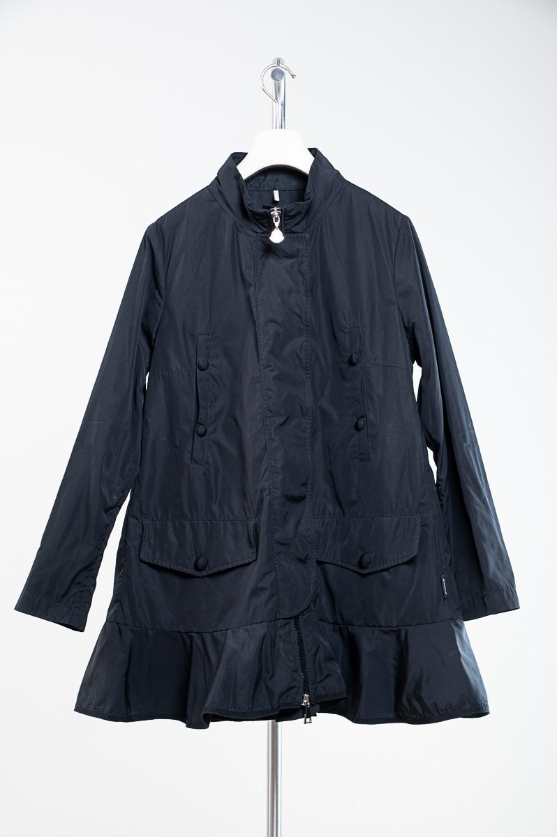 Black Ruffle Bottom Wind Jacket