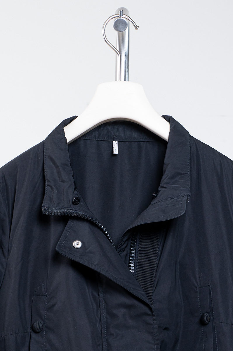 Black Ruffle Bottom Wind Jacket