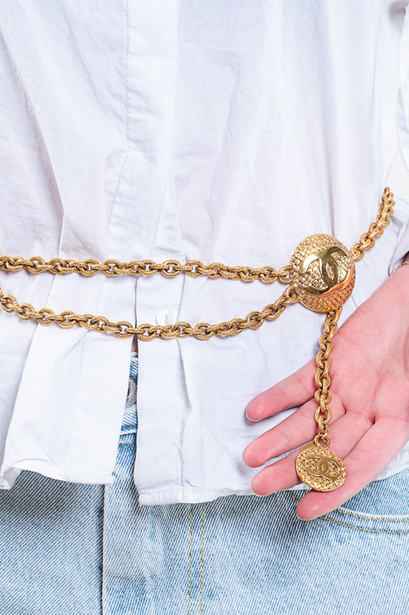 Gold CC Medallion Chain Belt