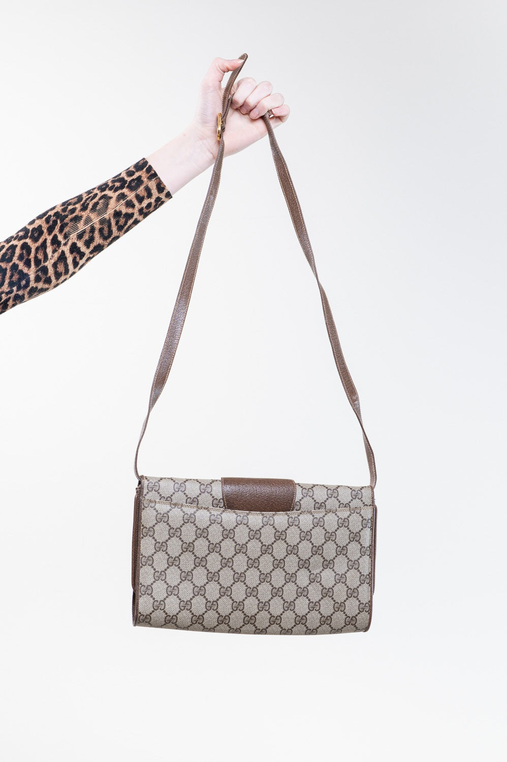 Vintage GG Monogram Supreme Crossbody Bag